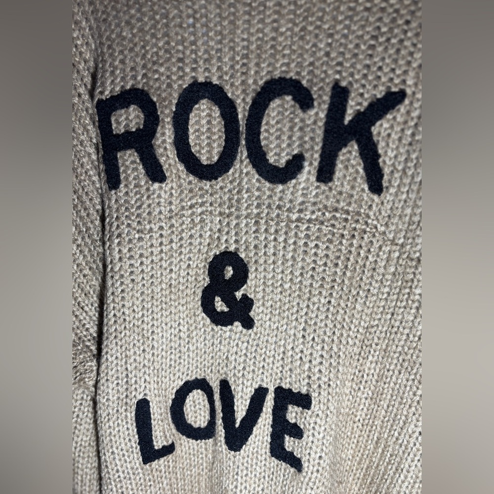 Beige Sweater - Rock & Love Design - Picture 2 of 4